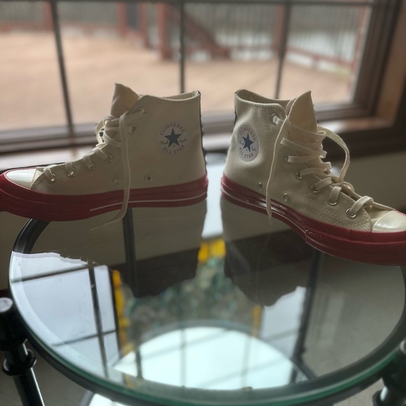 Converse Comme des Garçons Play x White Sneakers with Red soles. - Picture 2 of 11